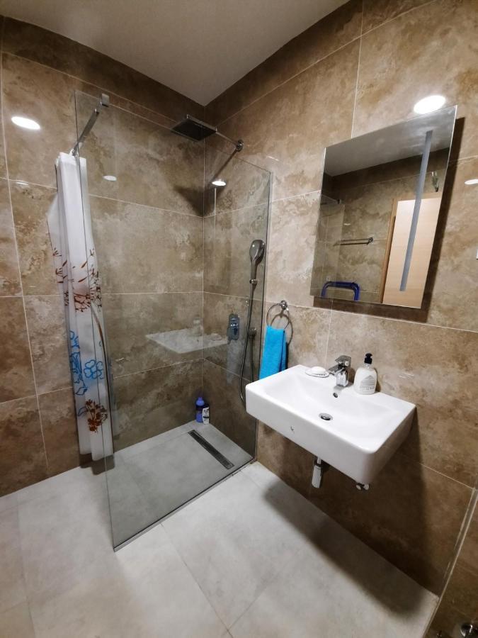 Lux Apartment Talija ブドヴァ エクステリア 写真