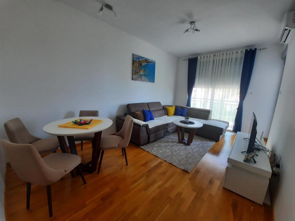 Lux Apartment Talija ブドヴァ エクステリア 写真